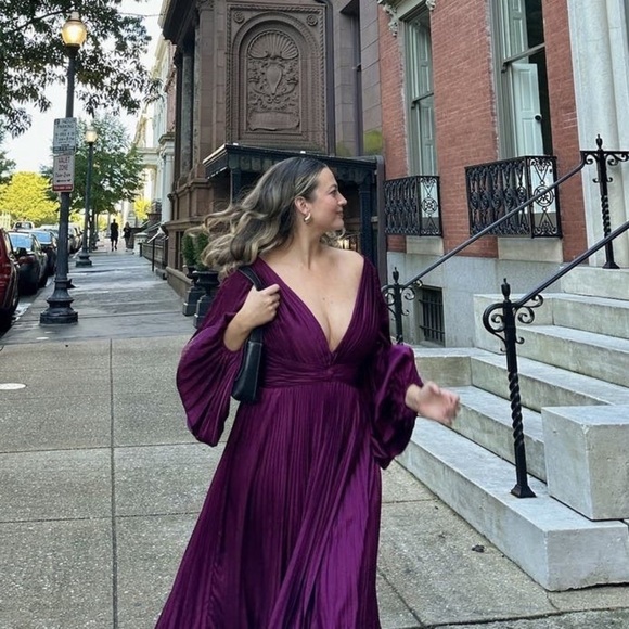 MAC DUGGAL Pleated Charmeuse Gown 6 - Picture 2 of 13